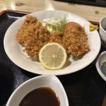 ［十和田ランチもディナーもここで食え！］メニュー豊富な古き良きレトロ定食屋『天ぷら奥入瀬』で食べるトンカツ